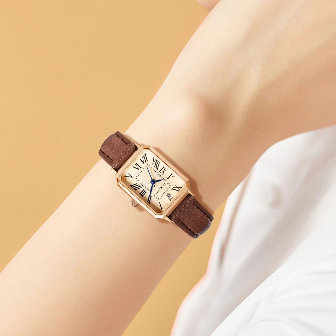 Vintage Square Leather Watch for Women – Retro Digital Quartz Wristwatch
