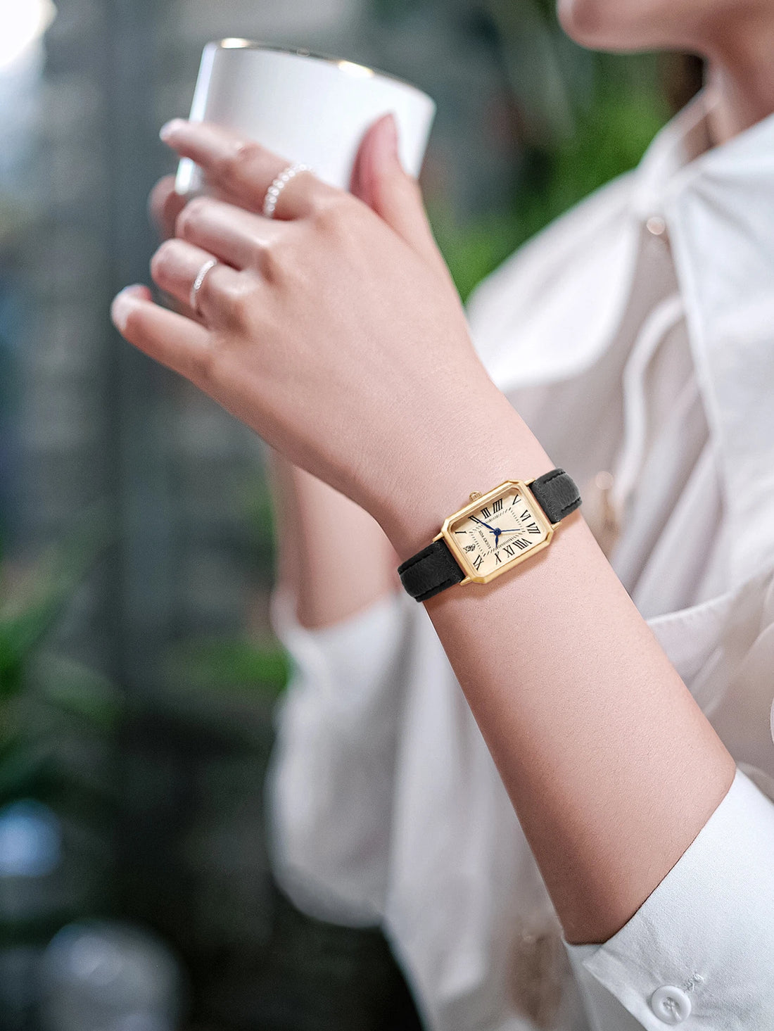 Vintage Square Leather Watch for Women – Retro Digital Quartz Wristwatch