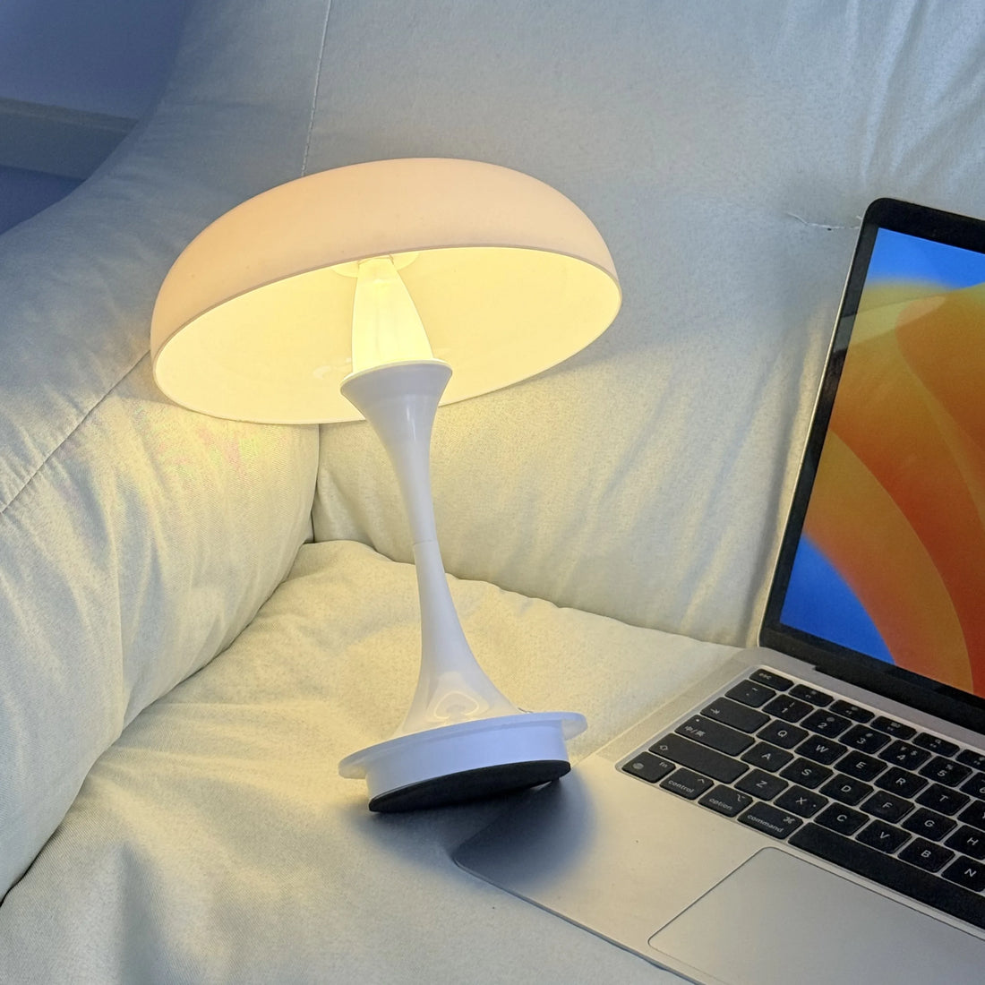Retro Mushroom Touch Lamp | 3-Color LED Night Light – Rechargeable Cordless